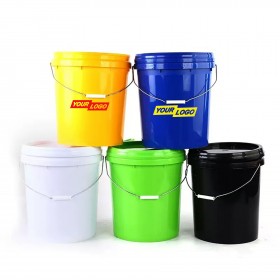 5 Gallon Plastic Bucket with Lid