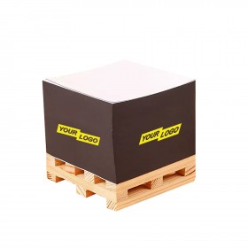 Note Cube With Wooden Pallet