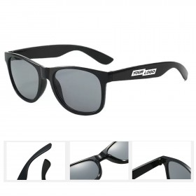 Classic Wayfarer Sunglasses